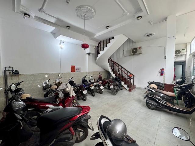 Nhà bán