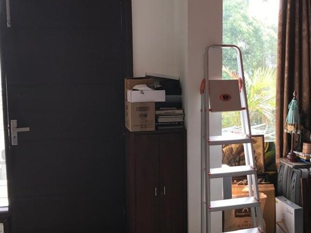 Flat for rent in Deri