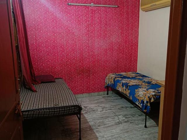 Flat for rent in Deri