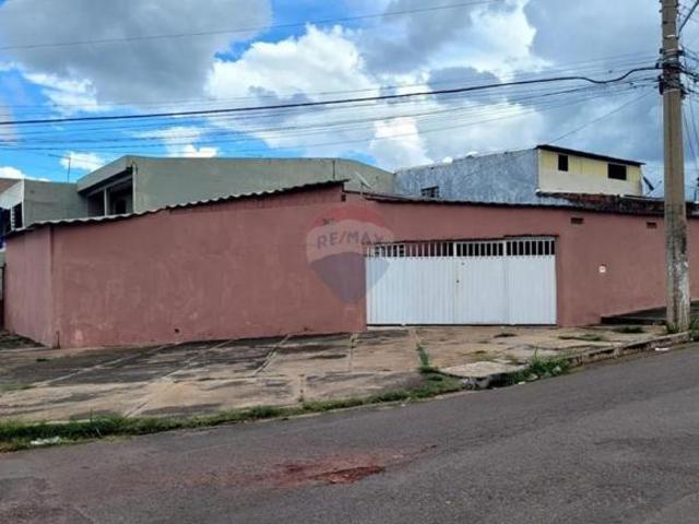 Casa venda em Região Geográfica Imediata do Distrito Federal, Região Integrada de Desenvolvimento do Distrito Federal e Entorno