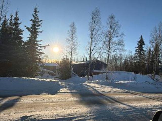 House for sale in Alaska