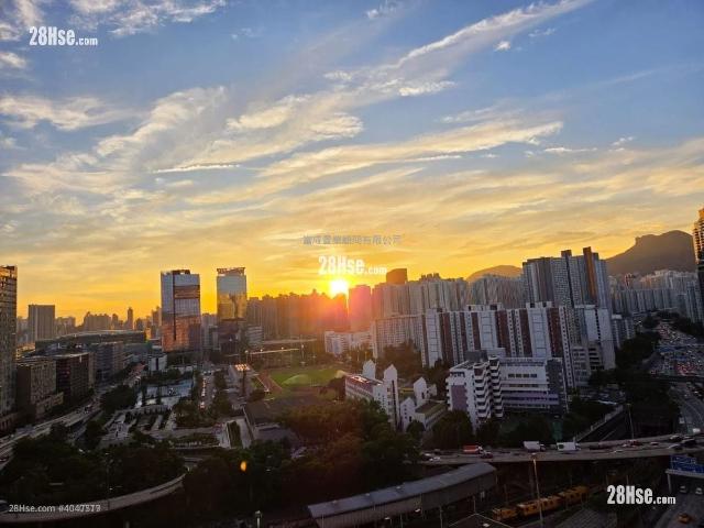 位於 九龍灣 Kowloon Bay, 香港 Hong Kong, 提供 出售 的 公寓