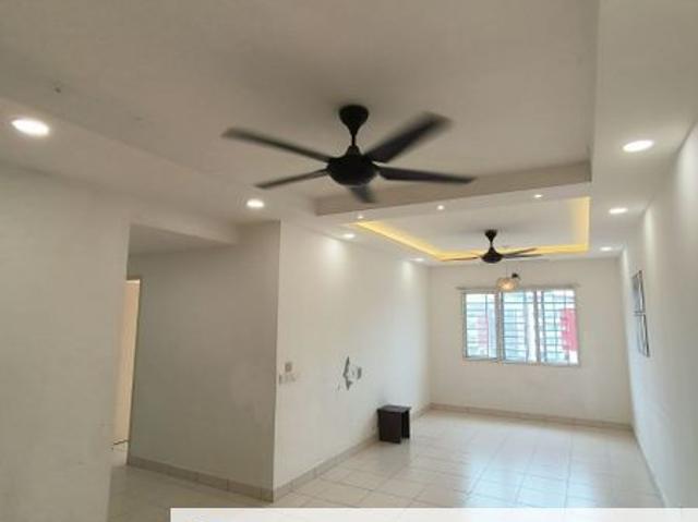Condominium for sale in Petaling, Alam Impian