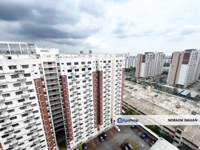 Condominium for sale in Petaling, Alam Impian