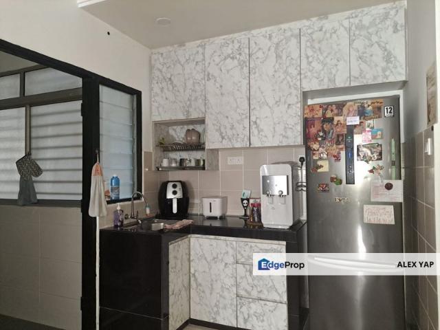 Condominium for sale in Petaling, Alam Impian