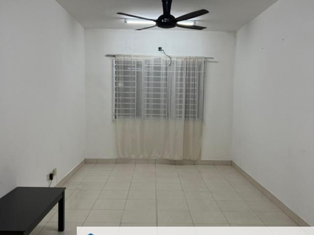 Flat for sale in Seksyen U13, Shah Alam