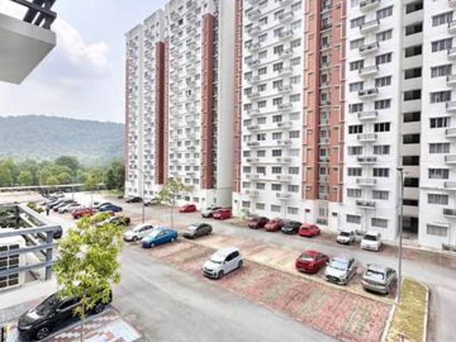 Apartment for sale in Petaling, Alam Impian