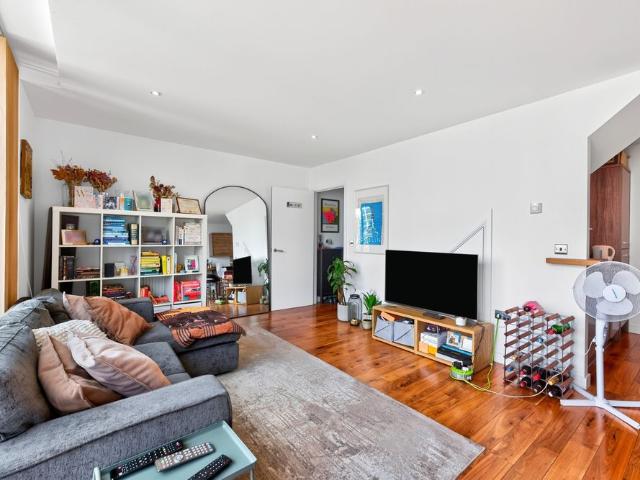 Apartment for rent in Haggerston, De Beauvoir Town
