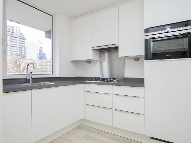 Appartement te huur in Zuid, Amsterdam