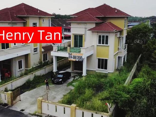 Bungalow for sale in Wellesley, Penang
