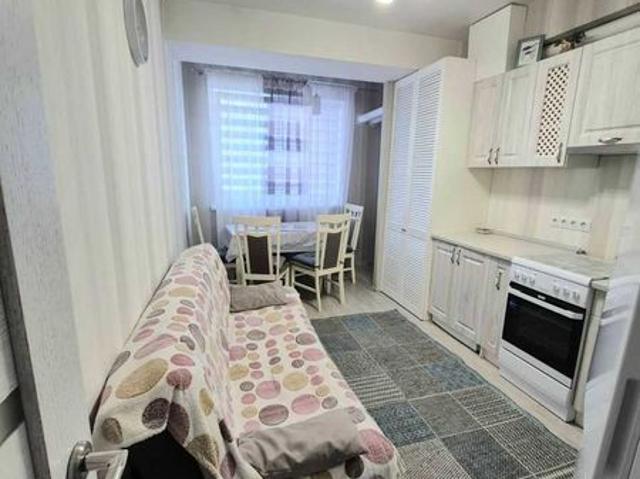 Apartament închirieri