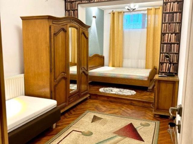 Casă închirieri în București