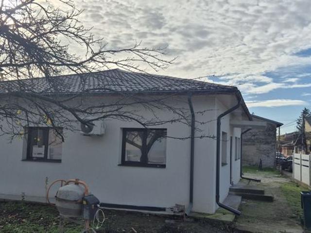 Casă închirieri