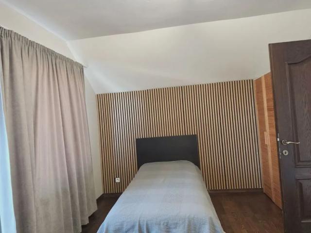 Casă închirieri în Centrul istoric (Cetatea), Brașov