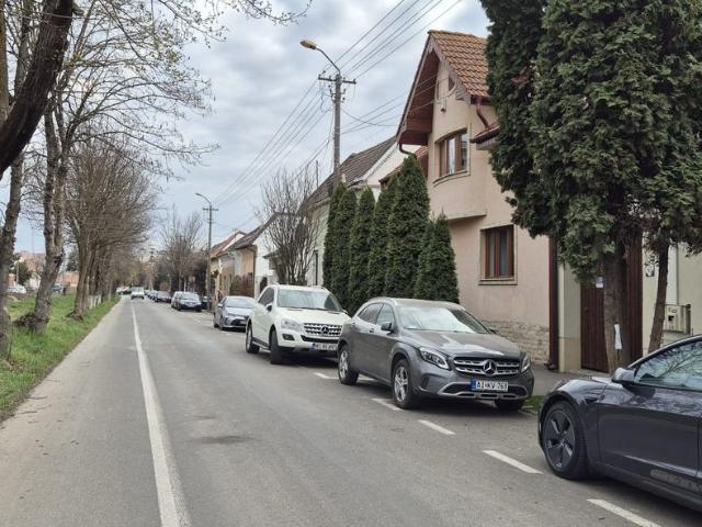 Casă închirieri