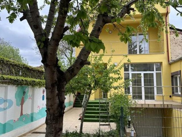 Casă închirieri în București