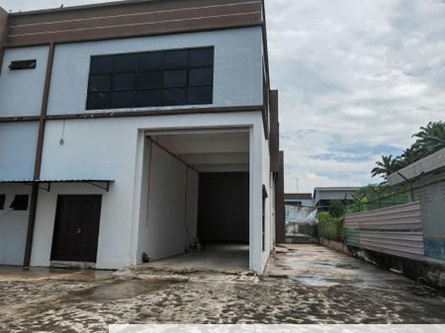 Warehouse for sale in Johor
