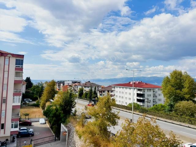 Cumhuriyet Mahallesi, Gölcük içerisinde kiralık mülk