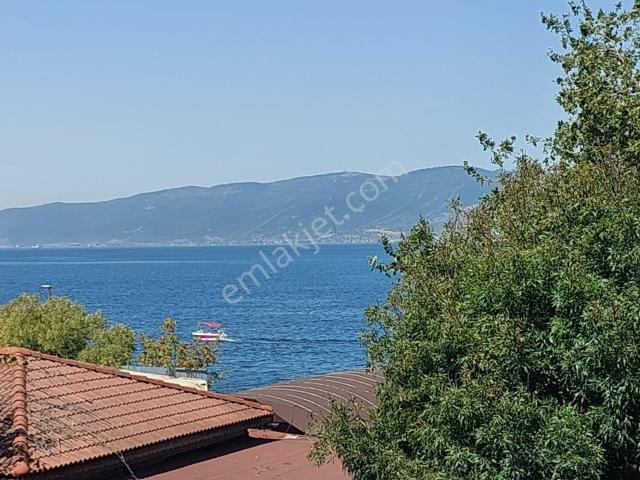 Gölcük, Kocaeli içerisinde kiralık mülk