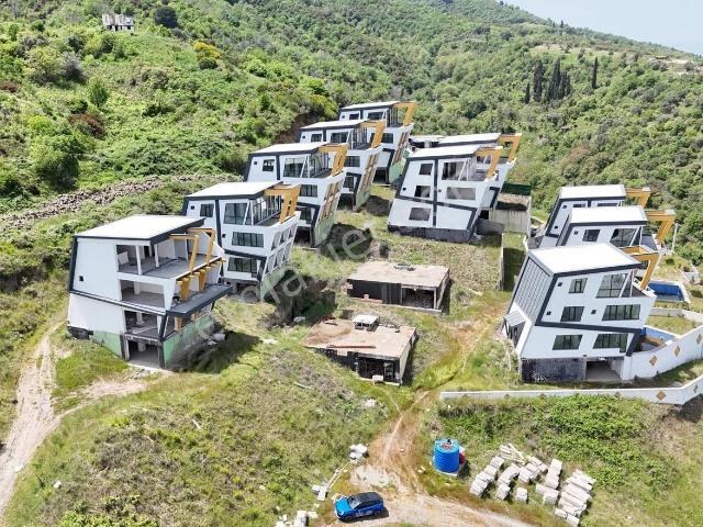 Gölcük, Kocaeli içerisinde satılık Villa