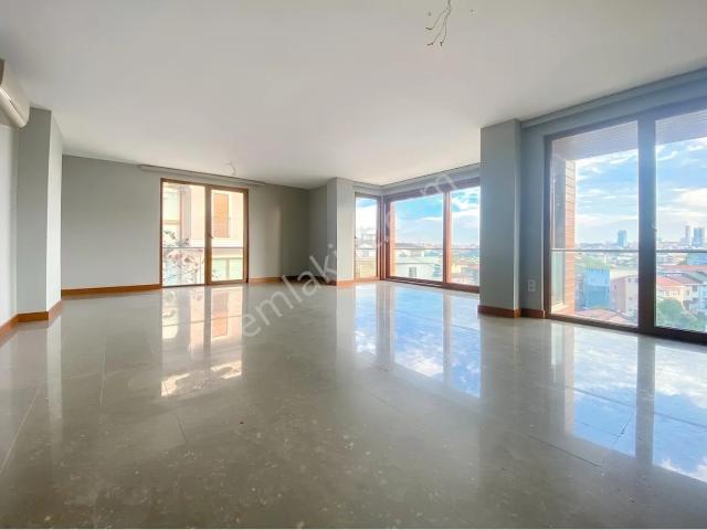 Sariyer, İstanbul içerisinde kiralık mülk