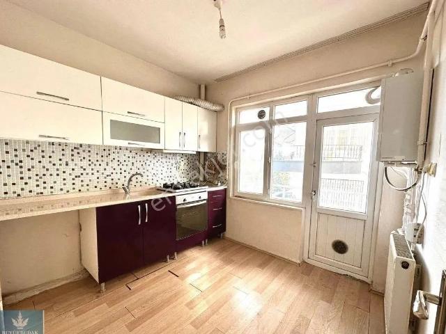 Merkez Mahallesi, Gölcük içerisinde kiralık mülk