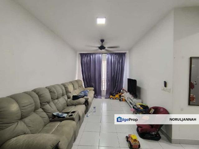 Flat for sale in Petaling, Alam Impian