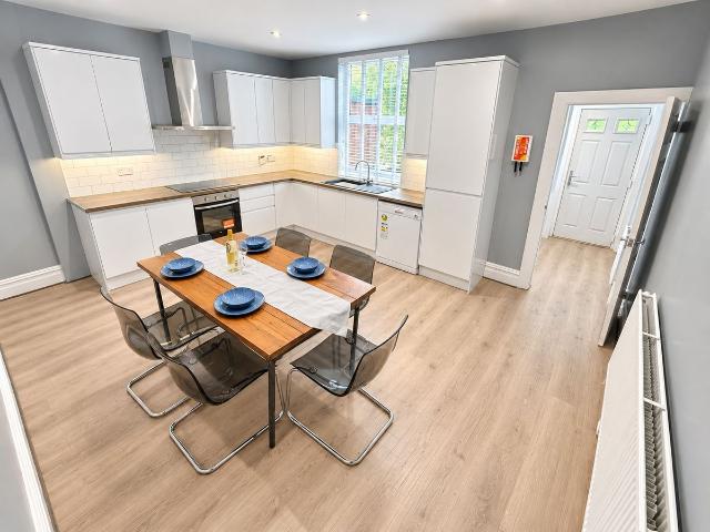 House for rent in Kirkstall, West Yorkshire
