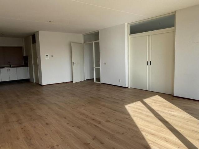 Appartement te huur in Emmerhout, Emmen