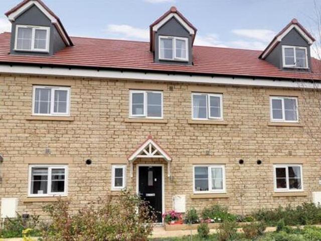 House for sale in Stonehouse, School House