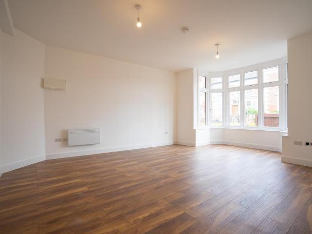Apartment for rent in Highfields, Old Wharf