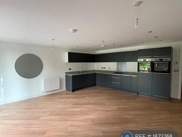 Apartment for rent in Milverton, Green Close