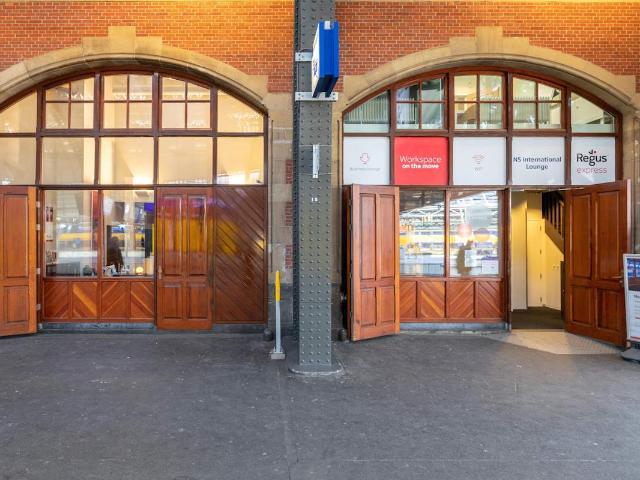 Bedrijfspand te huur in Centrum, Amsterdam