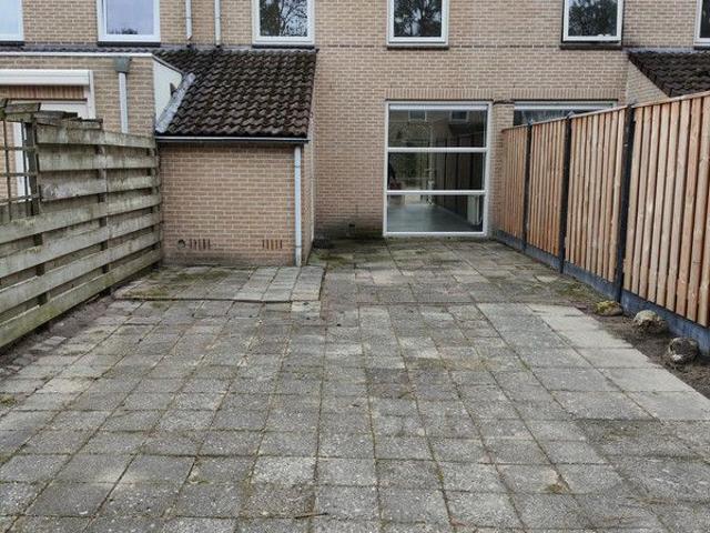 Woning te huur in Wolfsbos, Hoogeveen