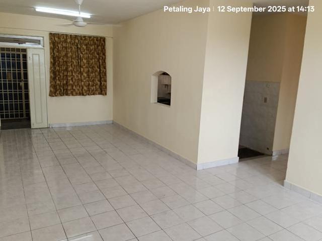 Condominium for sale in Petaling, Damansara Damai