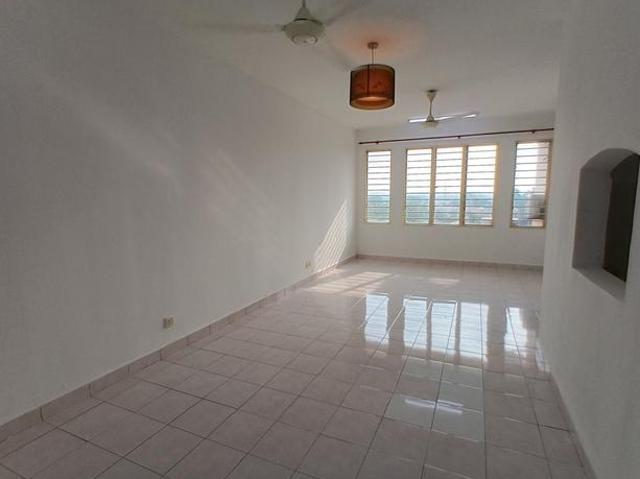 Condominium for sale in Petaling, Damansara Damai
