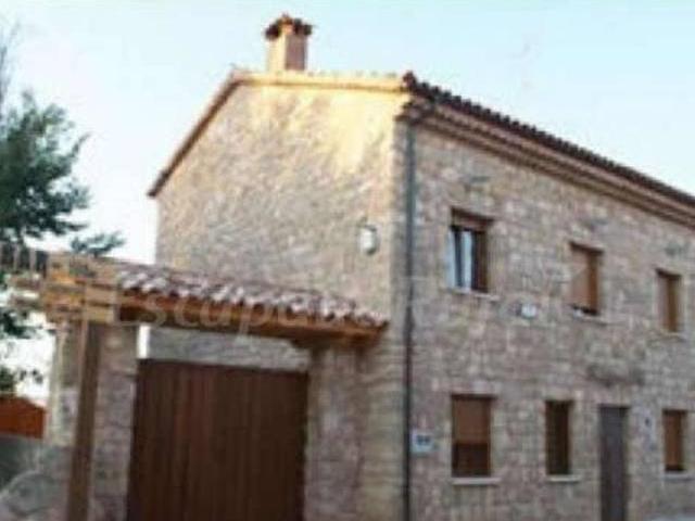 Casa en alquiler en Hornillos Del Camino, Castilla y León