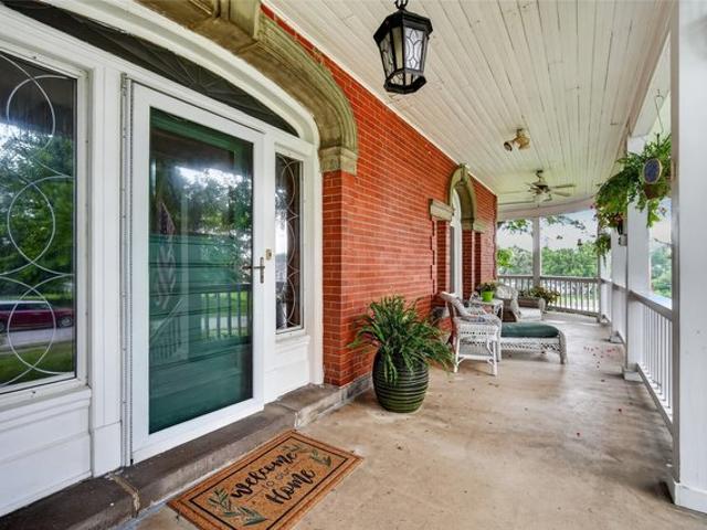 House for sale in De Soto, Dallas County