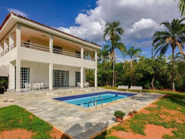 Casa venda em Região Geográfica Imediata do Distrito Federal, Região Integrada de Desenvolvimento do Distrito Federal e Entorno