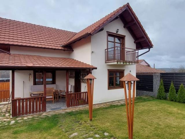 Casă vânzări