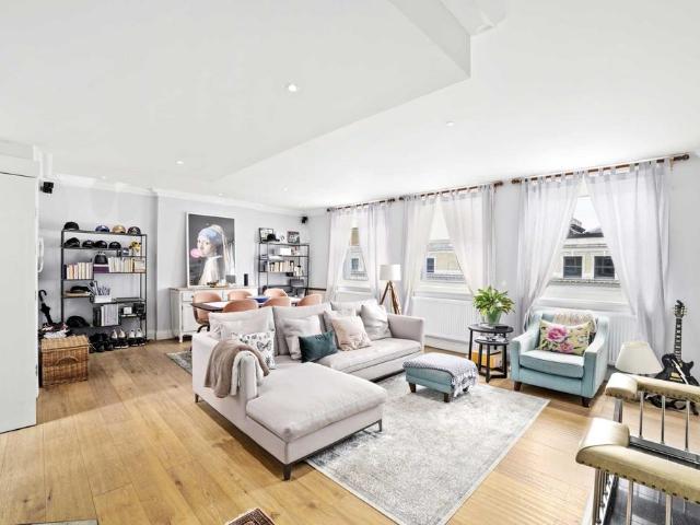 Apartment for rent in South Kensington, Greater London