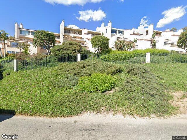 Condo for rent in Malibu