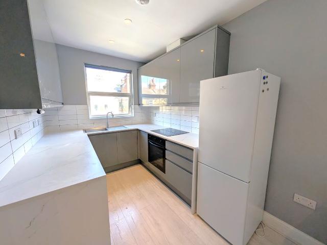 House for rent in Dollis Hill, Greater London