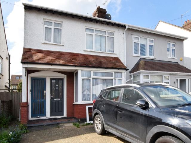 Apartment for rent in Pouchen End, Hertfordshire