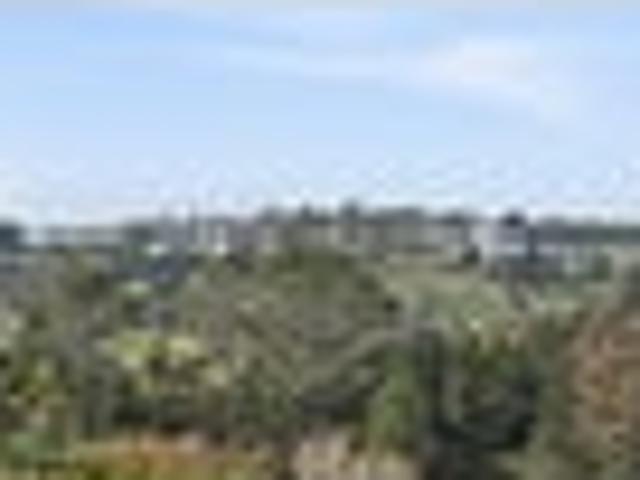 House for sale in Oratia