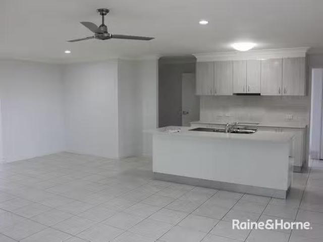 House for rent in Bucasia, Queensland
