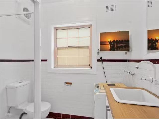 House for rent in Wollongong West, New South Wales