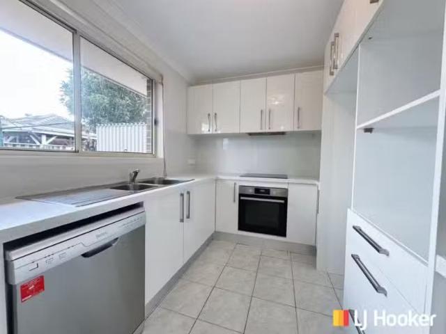 Condo for rent in Sydney, New South Wales