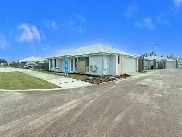 Apartment for rent in Piara Waters, Western Australia