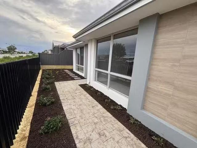 House for rent in Eglinton, Western Australia